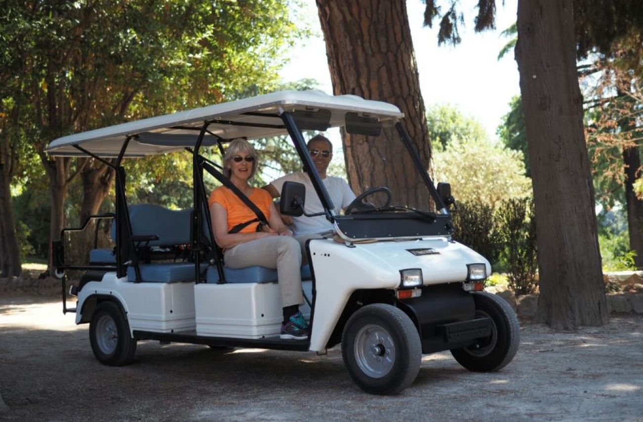 Rome golf-cart rental rolling rome